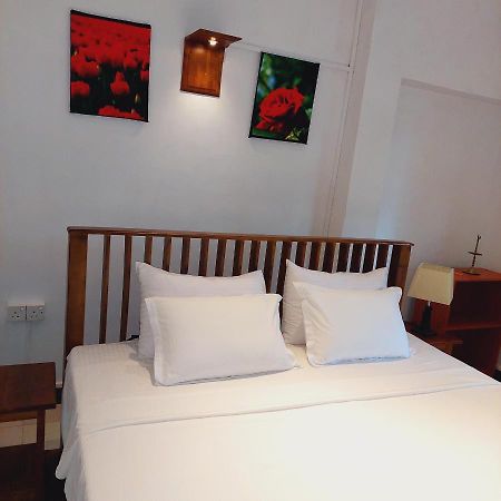Golden Villa Kandy - "Free Pickup From Kandy " Eksteriør bilde