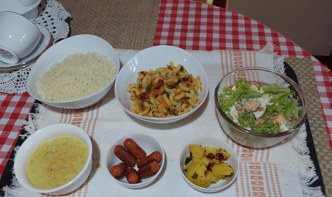 Golden Villa Kandy - "Free Pickup From Kandy " Eksteriør bilde